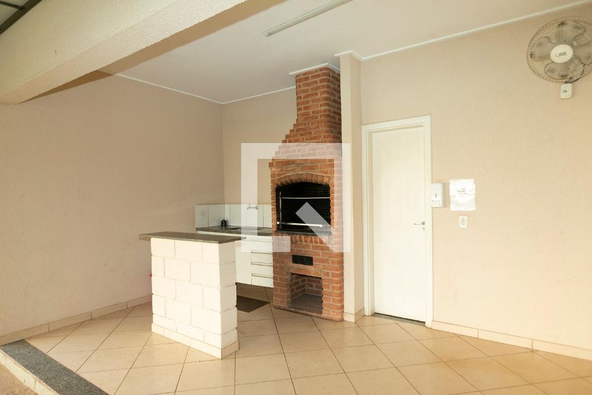 Apartamento à Venda - Mansões Santo Antônio, 2 Quartos,  45 m2 em , Campinas - sp | SoloBR
