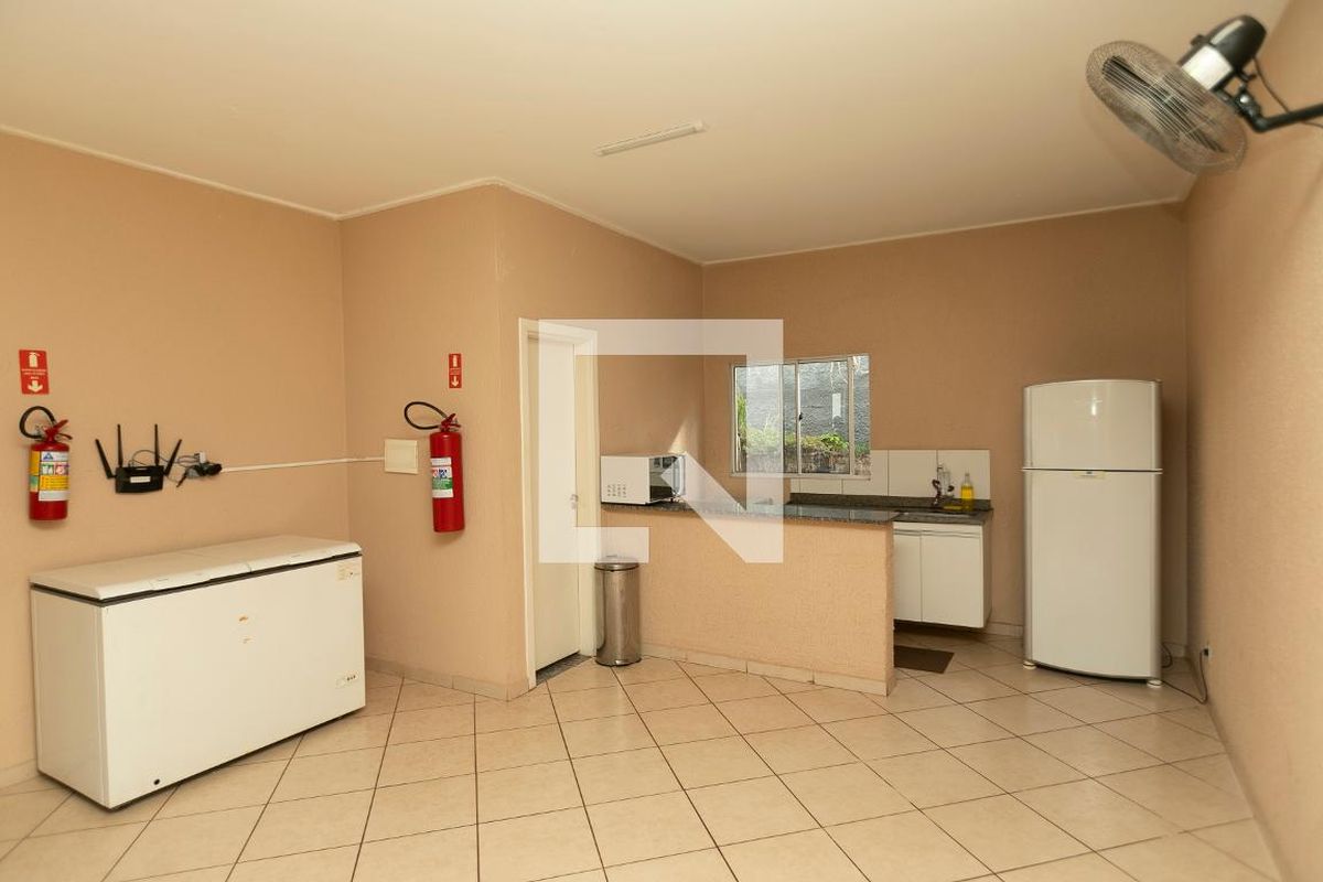 Apartamento à Venda - Mansões Santo Antônio, 2 Quartos,  45 m2 em , Campinas - sp | SoloBR