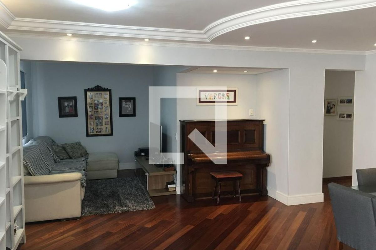 Apartamento, 3 quartos, 140 m² - Foto 1
