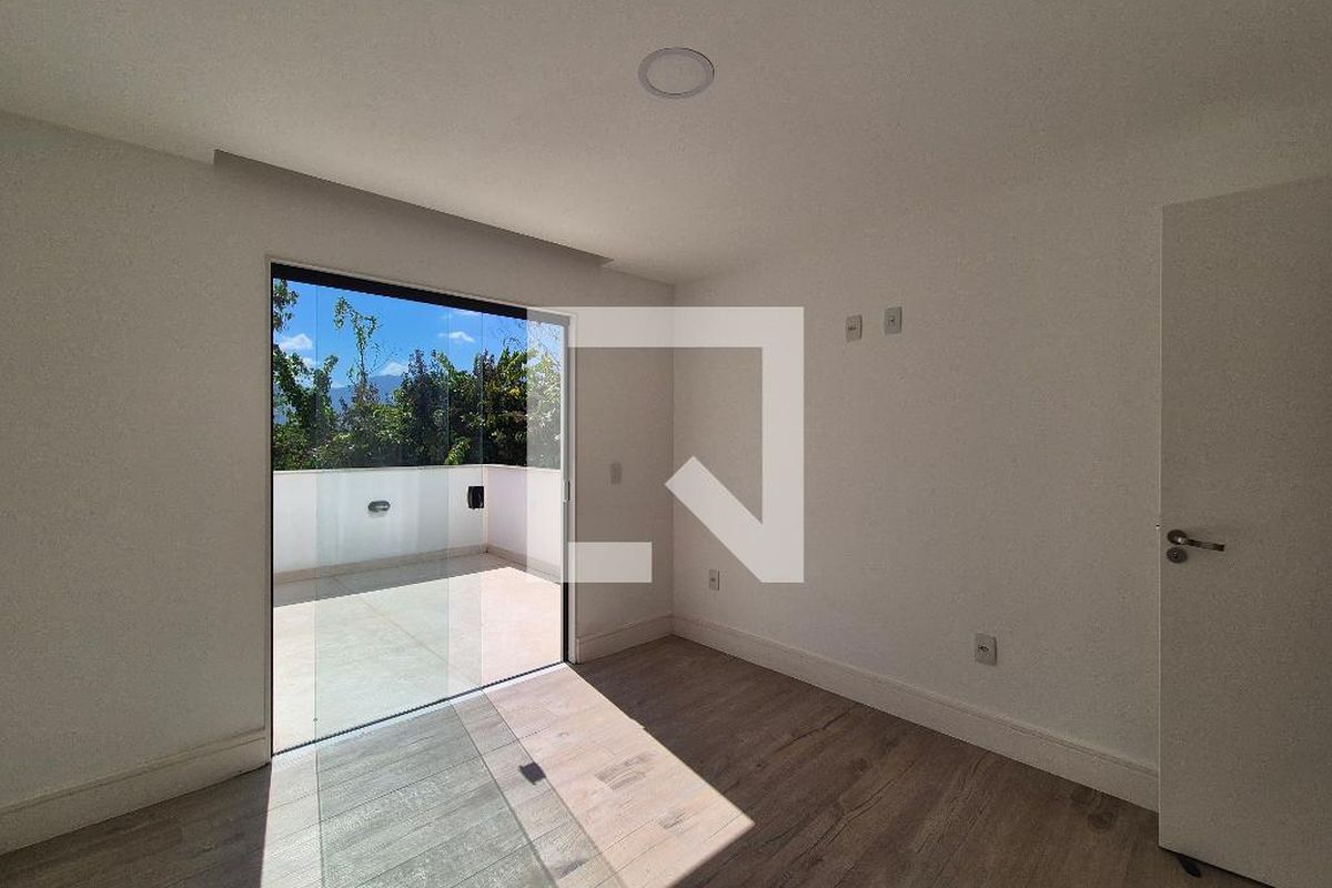 Casa, 3 quartos, 334 m² - Foto 36