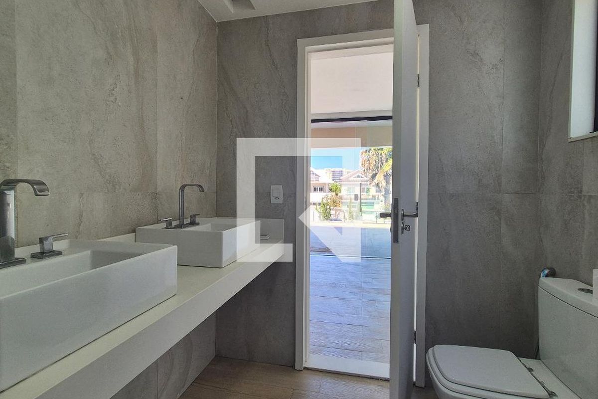 Casa, 3 quartos, 334 m² - Foto 28