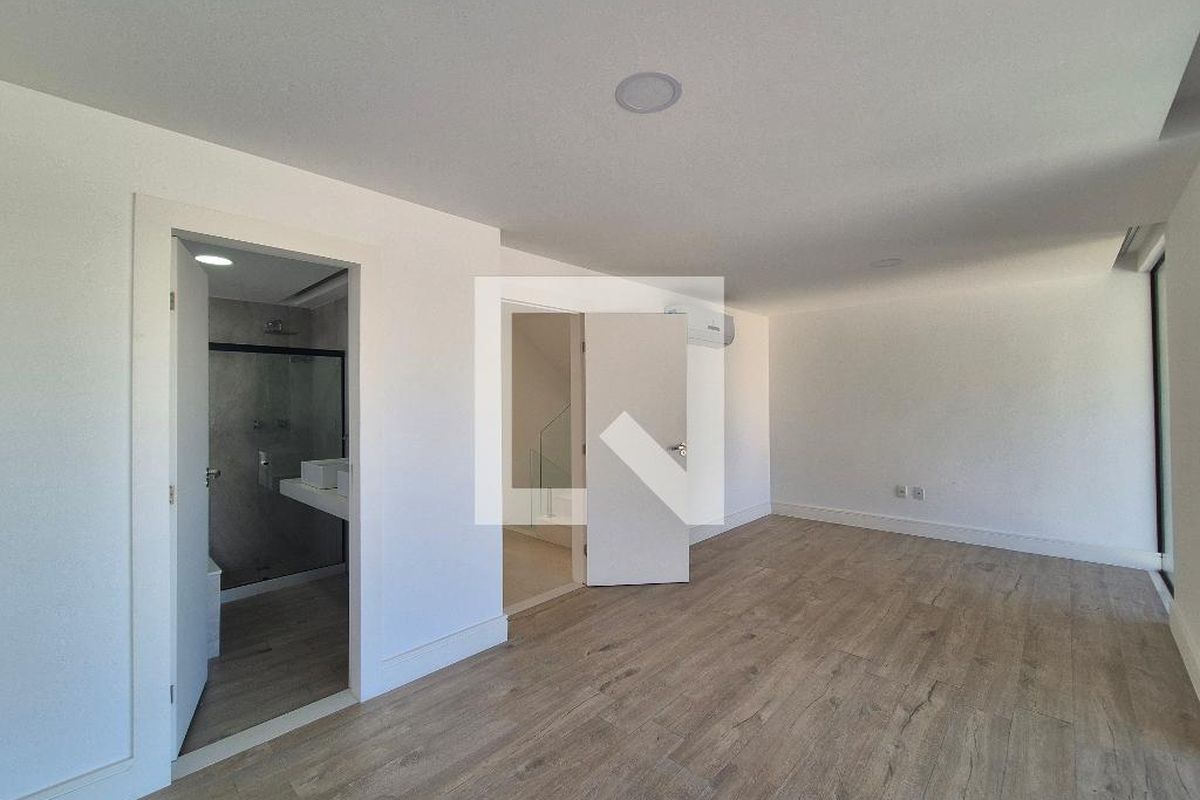 Casa, 3 quartos, 334 m² - Foto 21