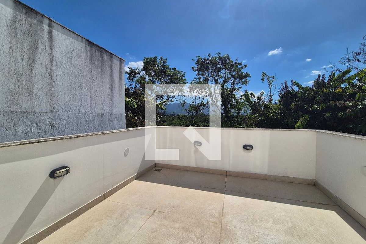 Casa, 3 quartos, 334 m² - Foto 37