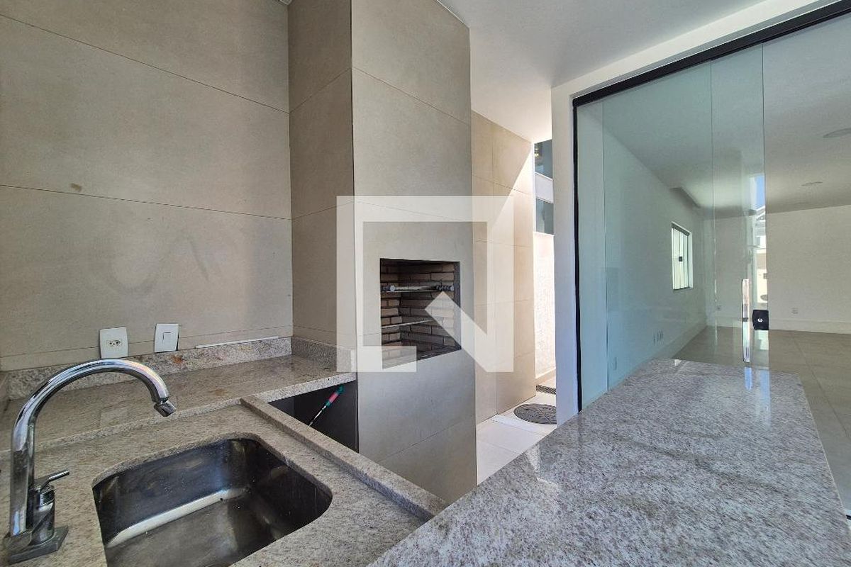 Casa, 3 quartos, 334 m² - Foto 76