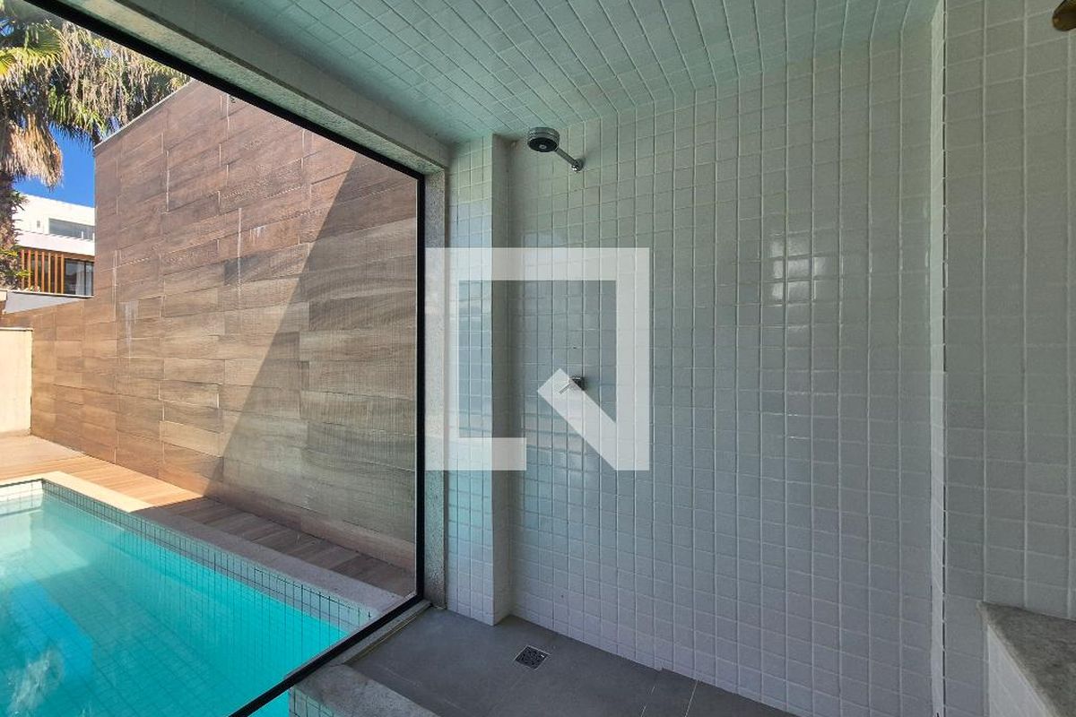Casa, 3 quartos, 334 m² - Foto 73