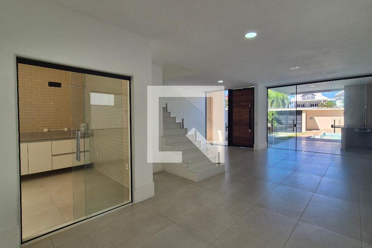 Casa, 3 quartos, 334 m² - Foto 3