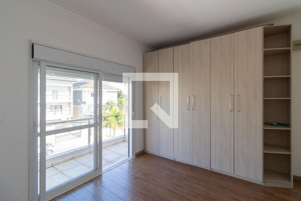 Casa, 3 quartos, 250 m² - Foto 14