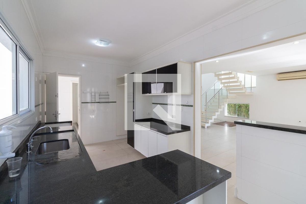 Casa, 3 quartos, 250 m² - Foto 43