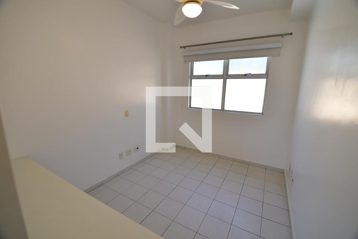 Casa à Venda - Vila Brandina, 1 Quarto,  62 m2 em , Campinas - sp | SoloBR