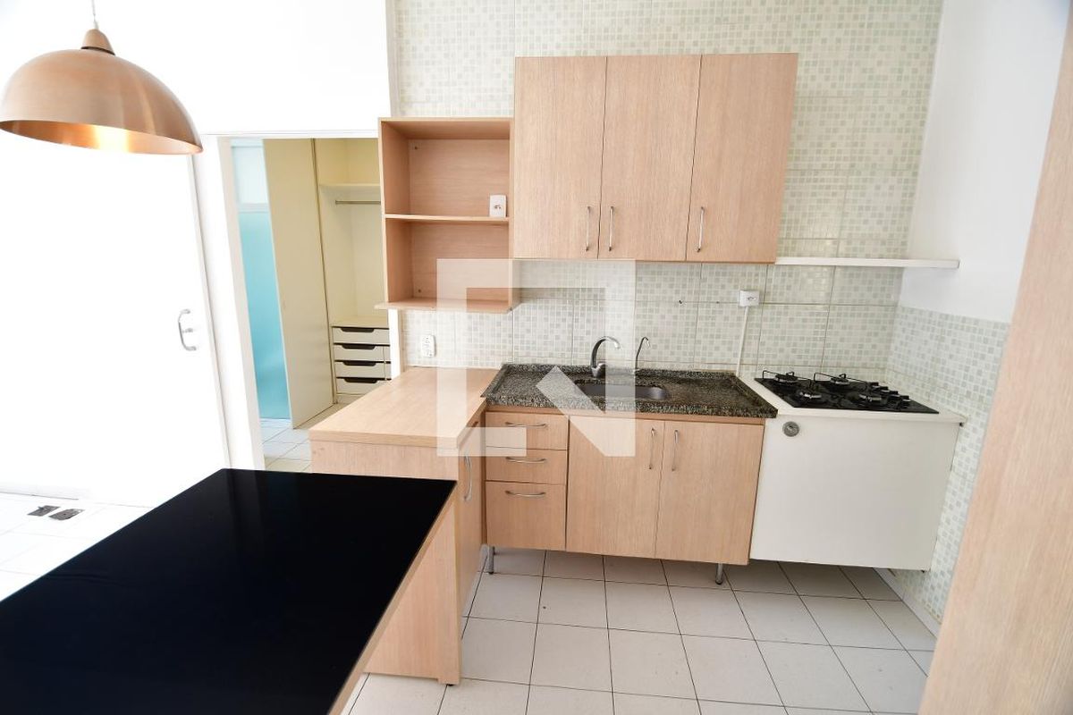 Casa à Venda - Vila Brandina, 1 Quarto,  62 m2 em , Campinas - sp | SoloBR