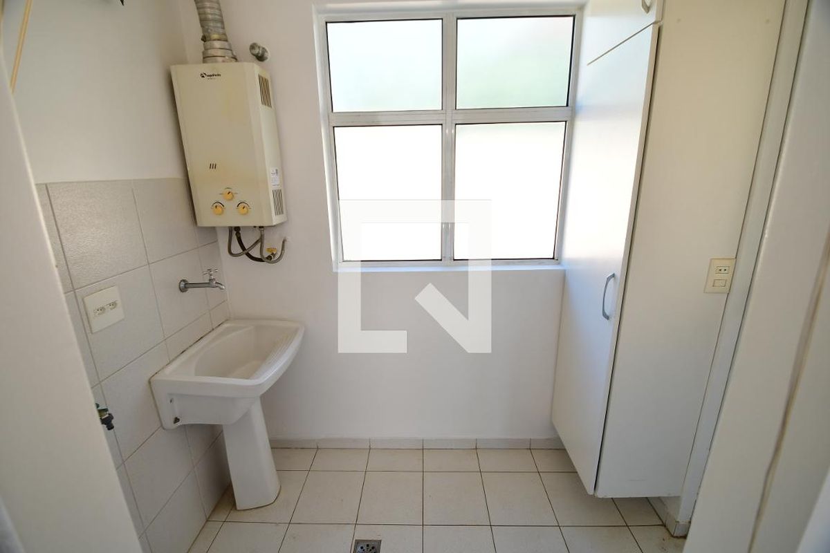 Casa à Venda - Vila Brandina, 1 Quarto,  62 m2 em , Campinas - sp | SoloBR