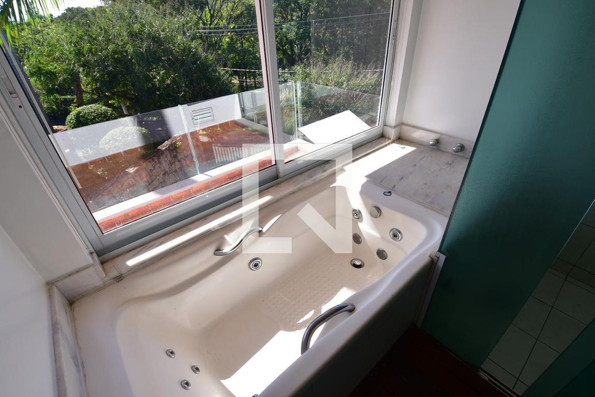 Casa à Venda - Vila Brandina, 1 Quarto,  62 m2 em , Campinas - sp | SoloBR