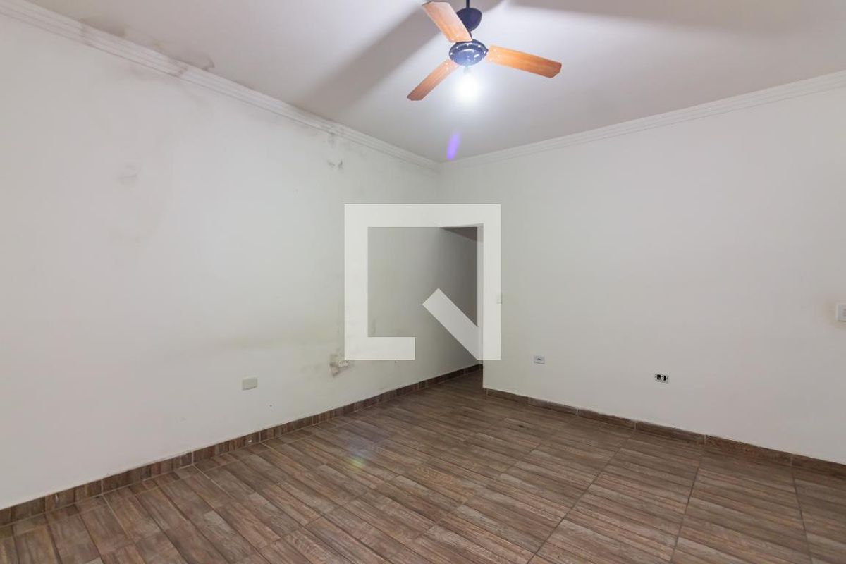 Casa, 3 quartos, 220 m² - Foto 14