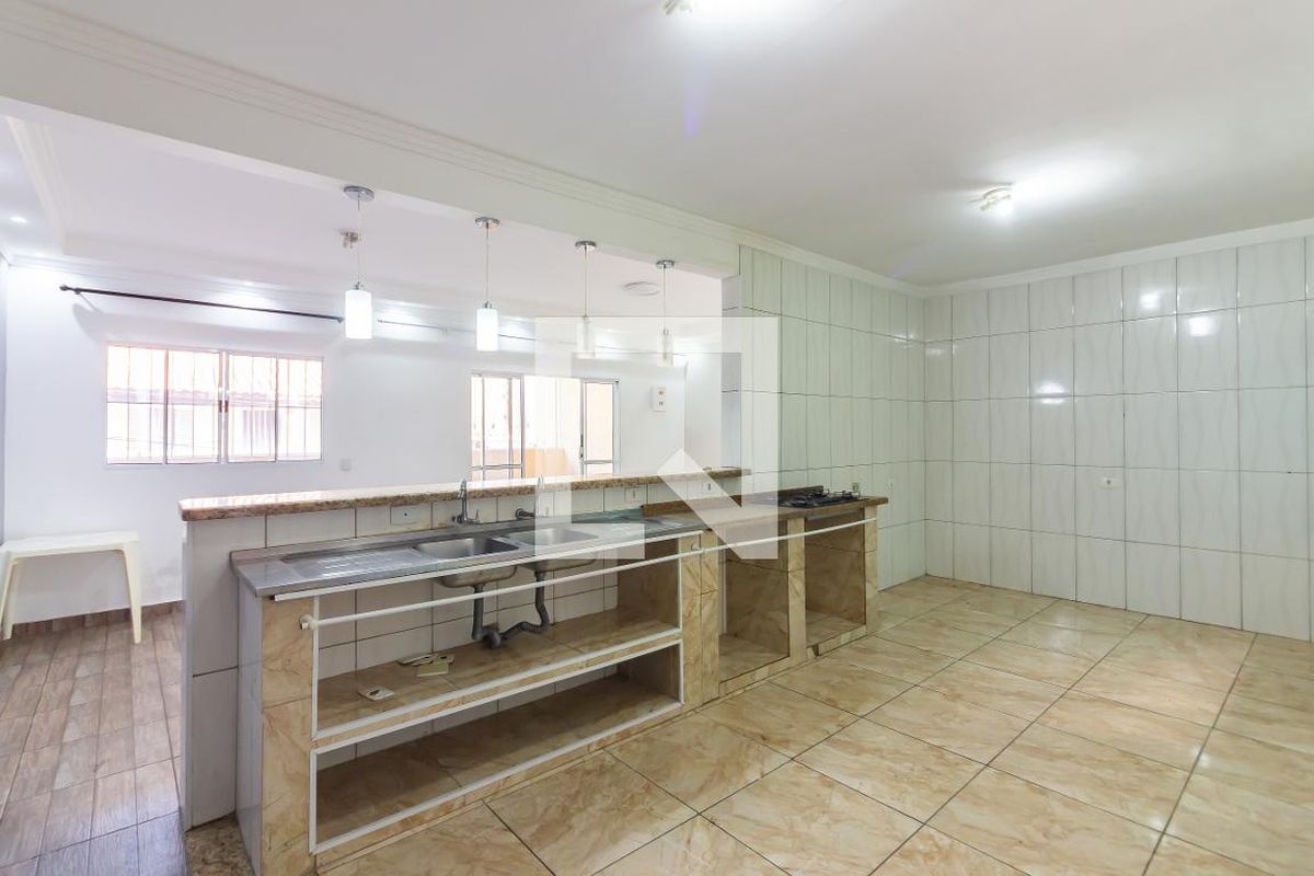 Casa, 3 quartos, 220 m² - Foto 37