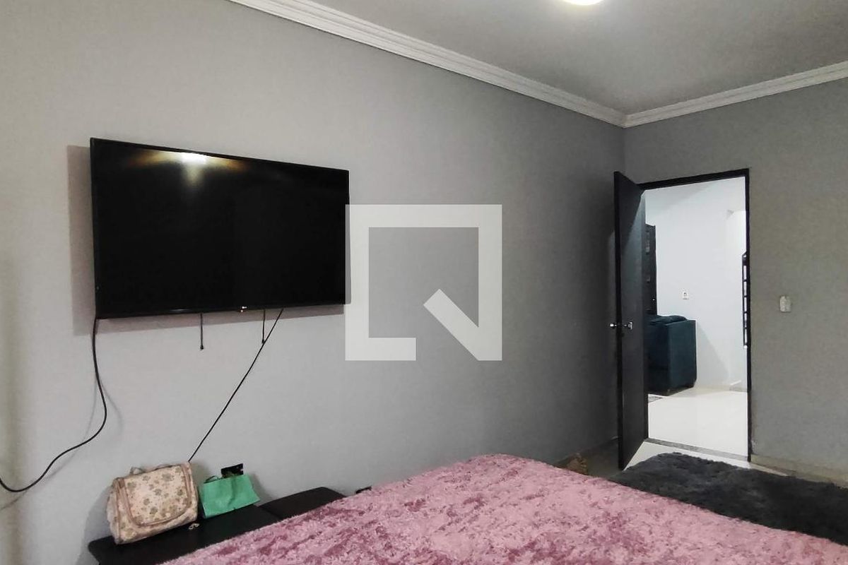 Casa, 3 quartos, 250 m² - Foto 17