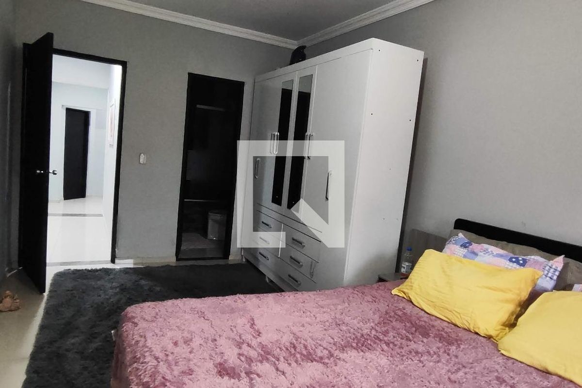 Casa, 3 quartos, 250 m² - Foto 14