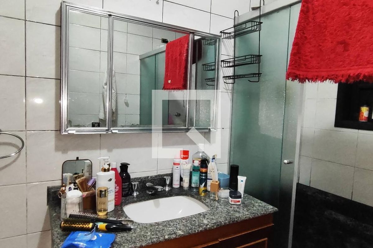 Casa, 3 quartos, 250 m² - Foto 20