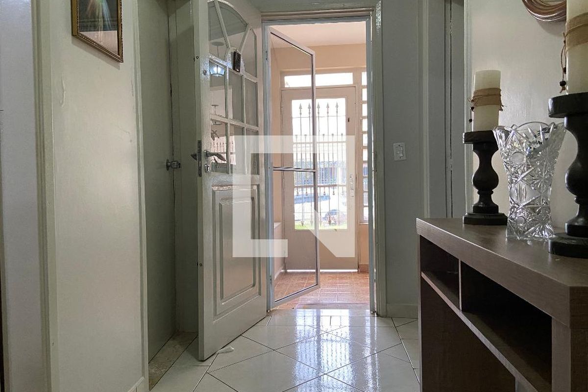 Casa, 3 quartos, 307 m² - Foto 2