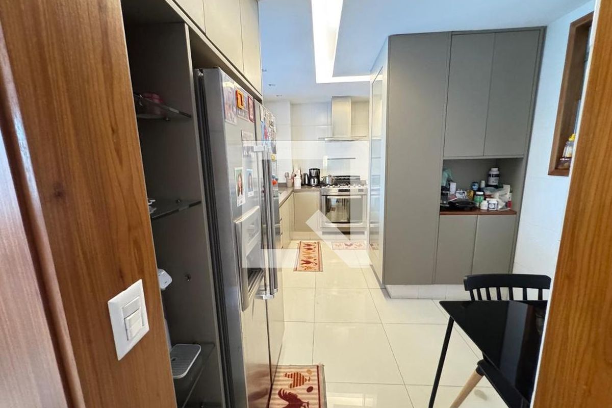 Apartamento, 5 quartos, 315 m² - Foto 17