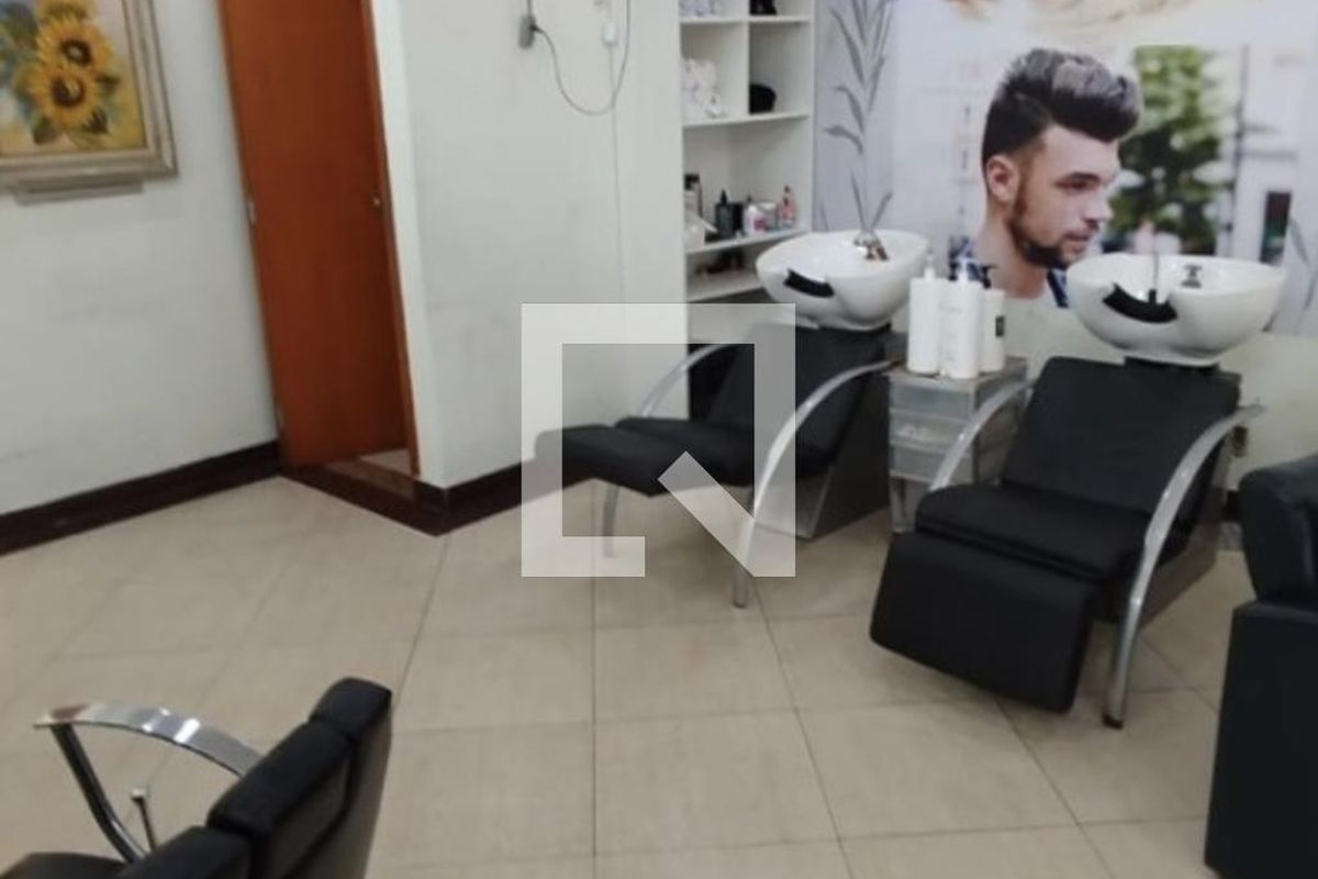 Casa, 3 quartos, 250 m² - Foto 4