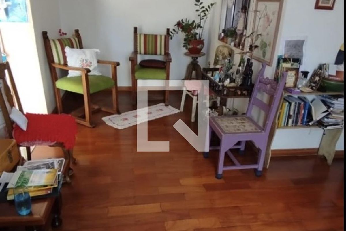 Casa, 3 quartos, 250 m² - Foto 2