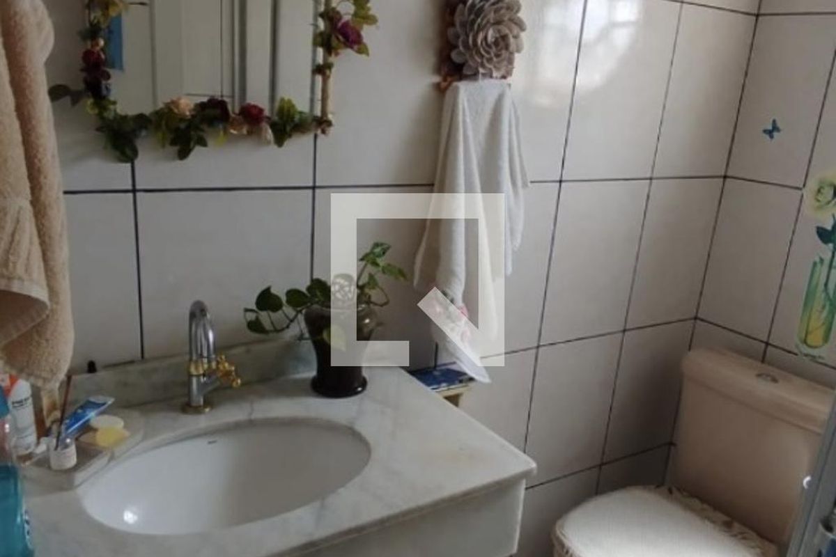 Casa, 3 quartos, 250 m² - Foto 9