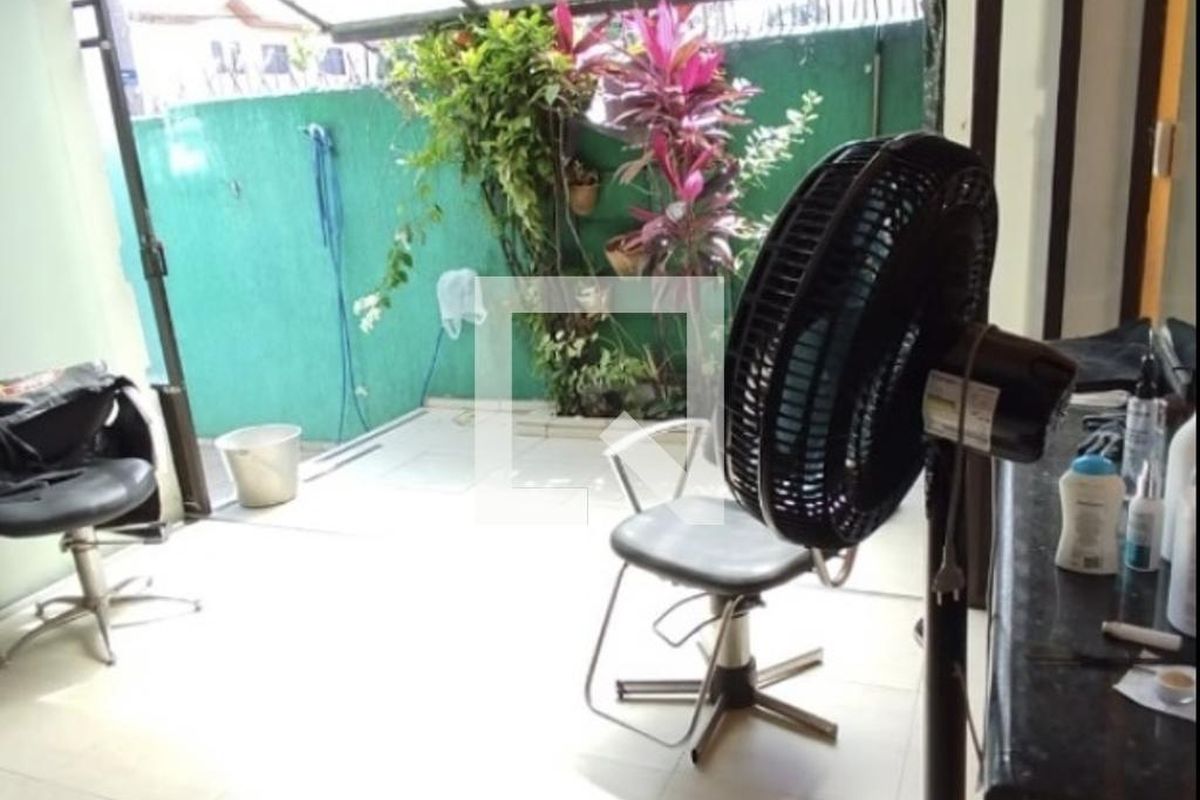 Casa, 3 quartos, 250 m² - Foto 15