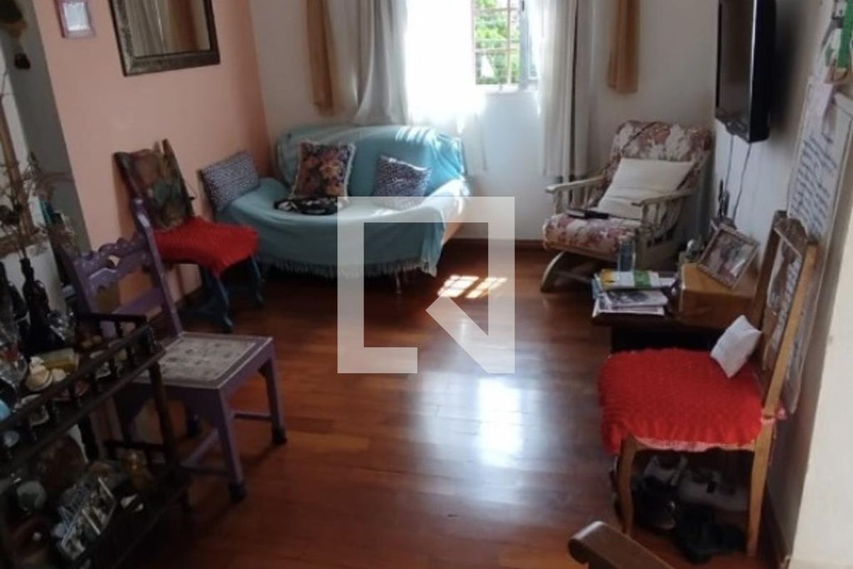 Casa, 3 quartos, 250 m² - Foto 1