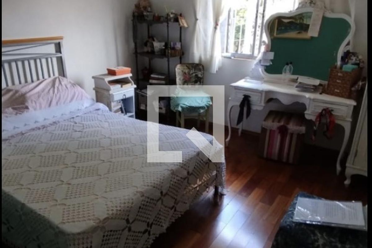 Casa, 3 quartos, 250 m² - Foto 6