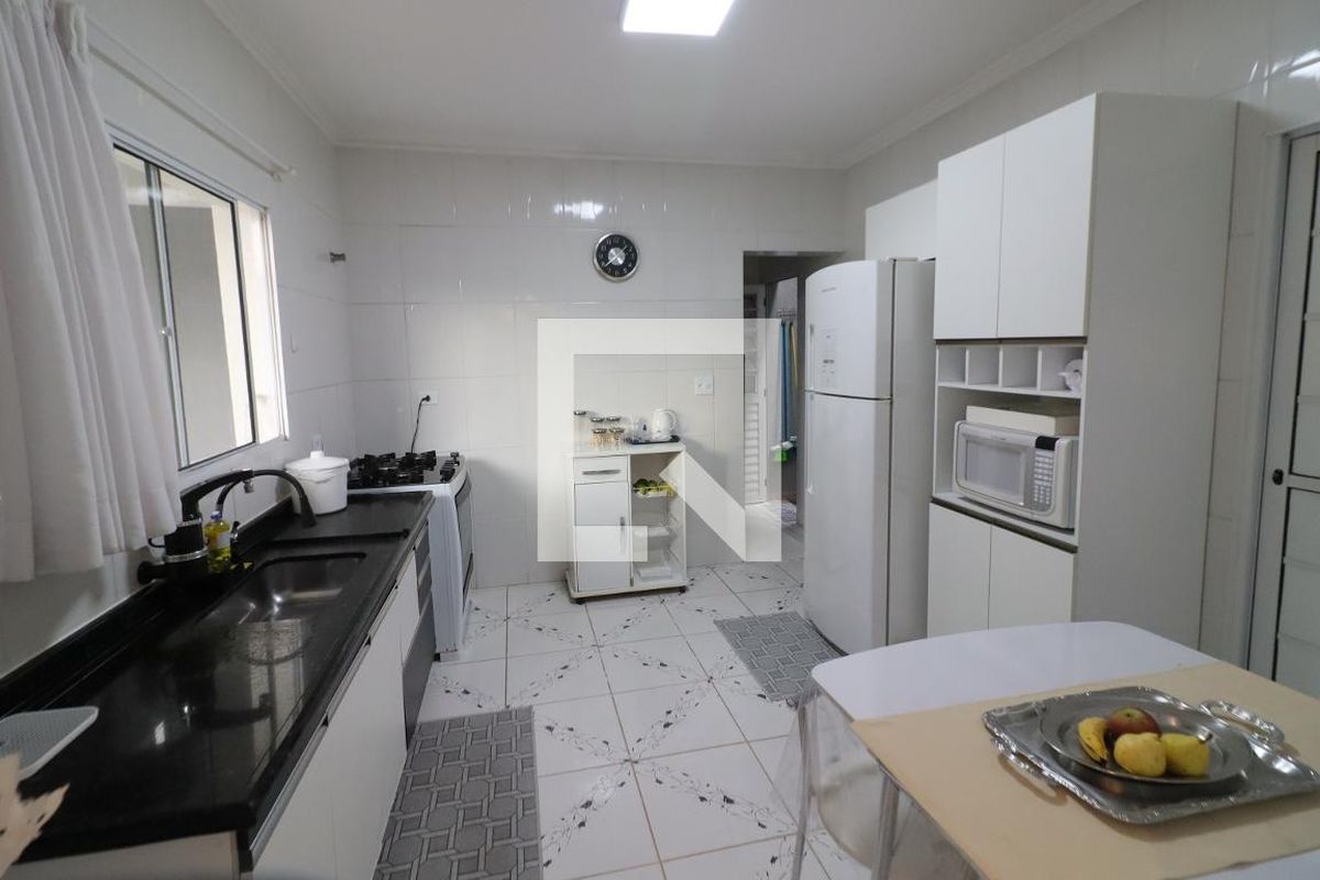 Casa, 4 quartos, 175 m² - Foto 40