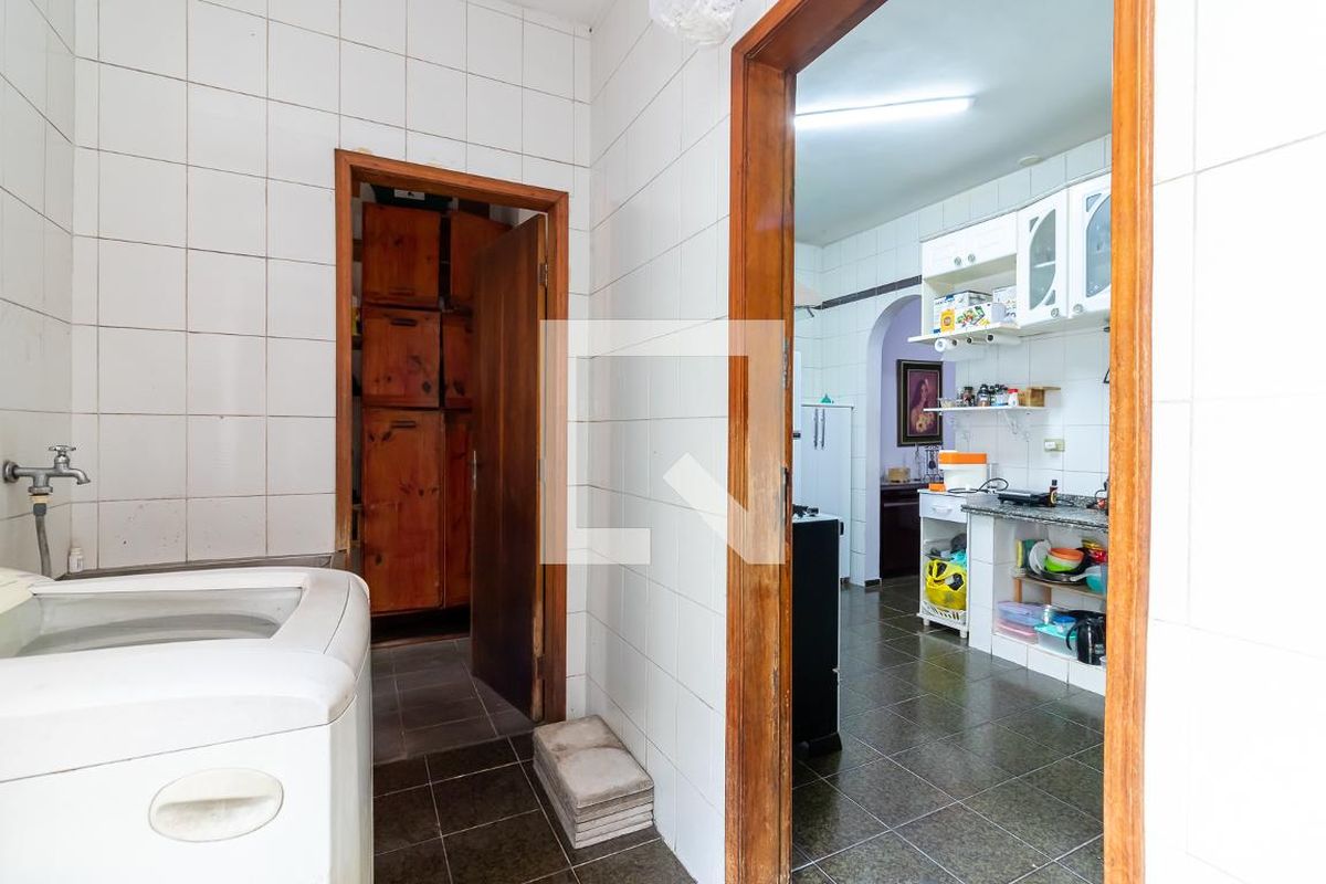 Casa, 3 quartos, 208 m² - Foto 43