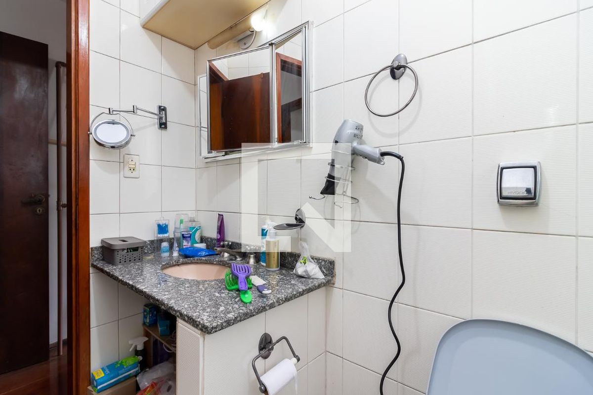 Casa, 3 quartos, 208 m² - Foto 15