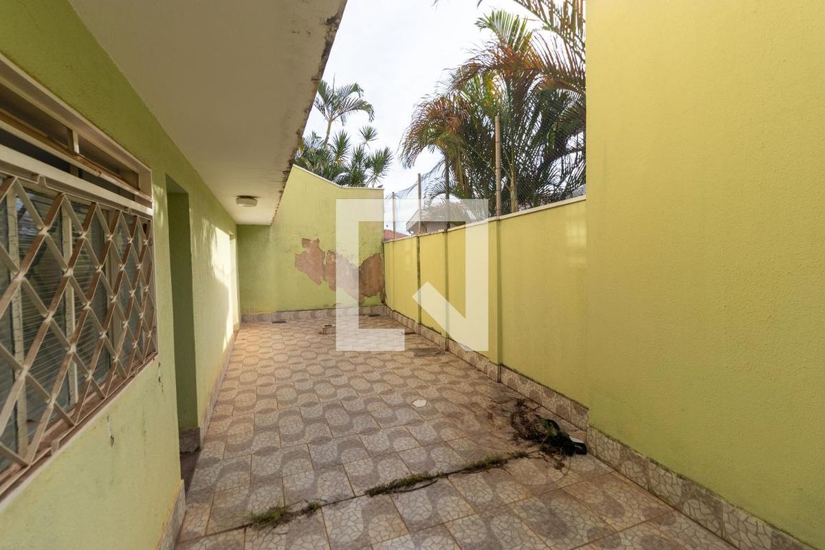 Casa à Venda - Nova Campinas, 4 Quartos,  178 m2 em , Campinas - sp | SoloBR