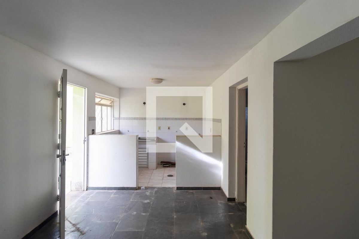Casa à Venda - Nova Campinas, 4 Quartos,  178 m2 em , Campinas - sp | SoloBR