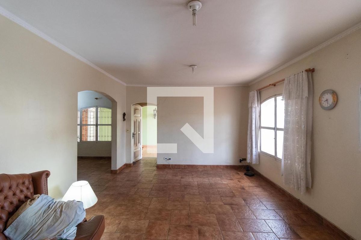 Casa à Venda - Nova Campinas, 4 Quartos,  178 m2 em , Campinas - sp | SoloBR