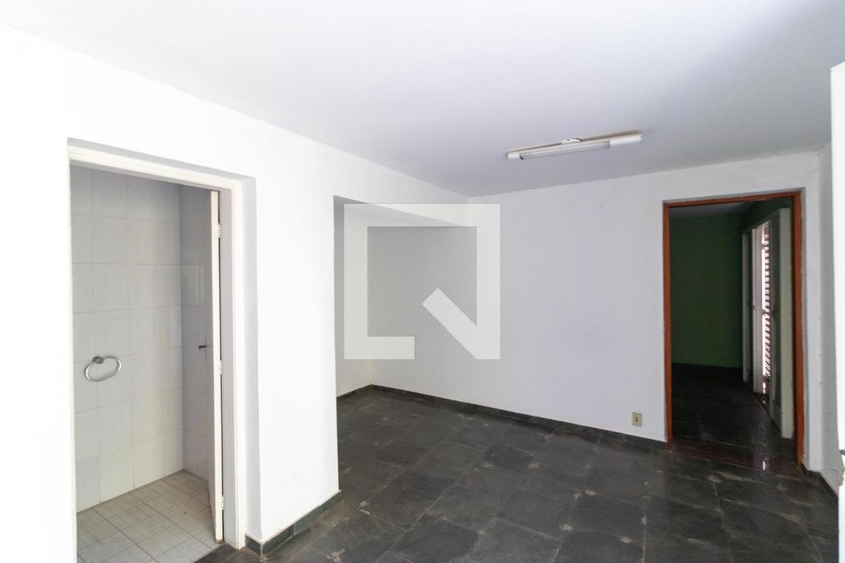 Casa à Venda - Nova Campinas, 4 Quartos,  178 m2 em , Campinas - sp | SoloBR