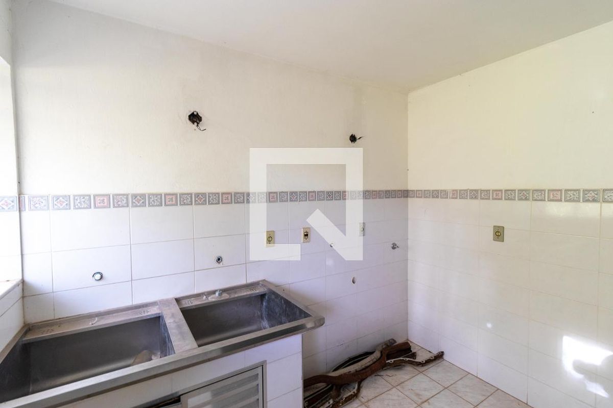 Casa à Venda - Nova Campinas, 4 Quartos,  178 m2 em , Campinas - sp | SoloBR