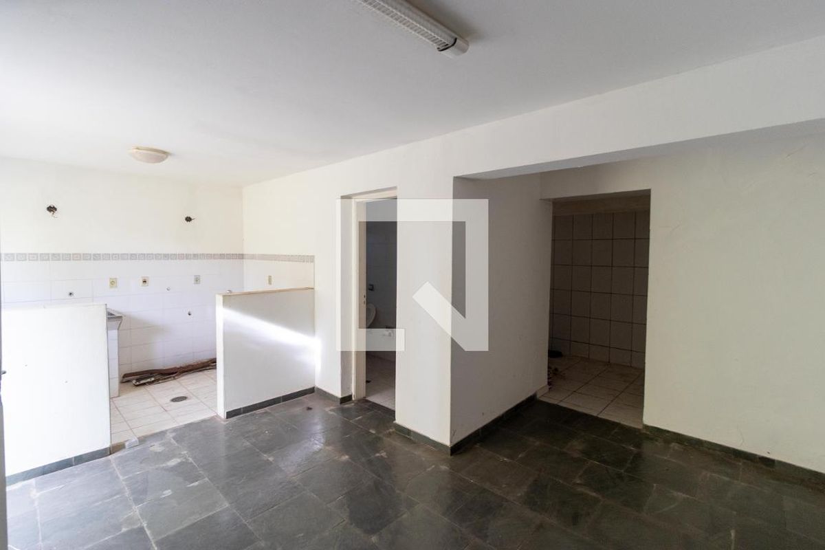 Casa à Venda - Nova Campinas, 4 Quartos,  178 m2 em , Campinas - sp | SoloBR