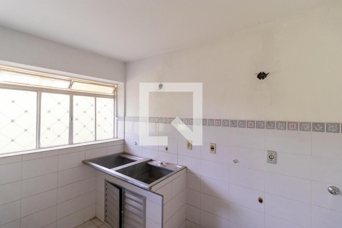 Casa à Venda - Nova Campinas, 4 Quartos,  178 m2 em , Campinas - sp | SoloBR