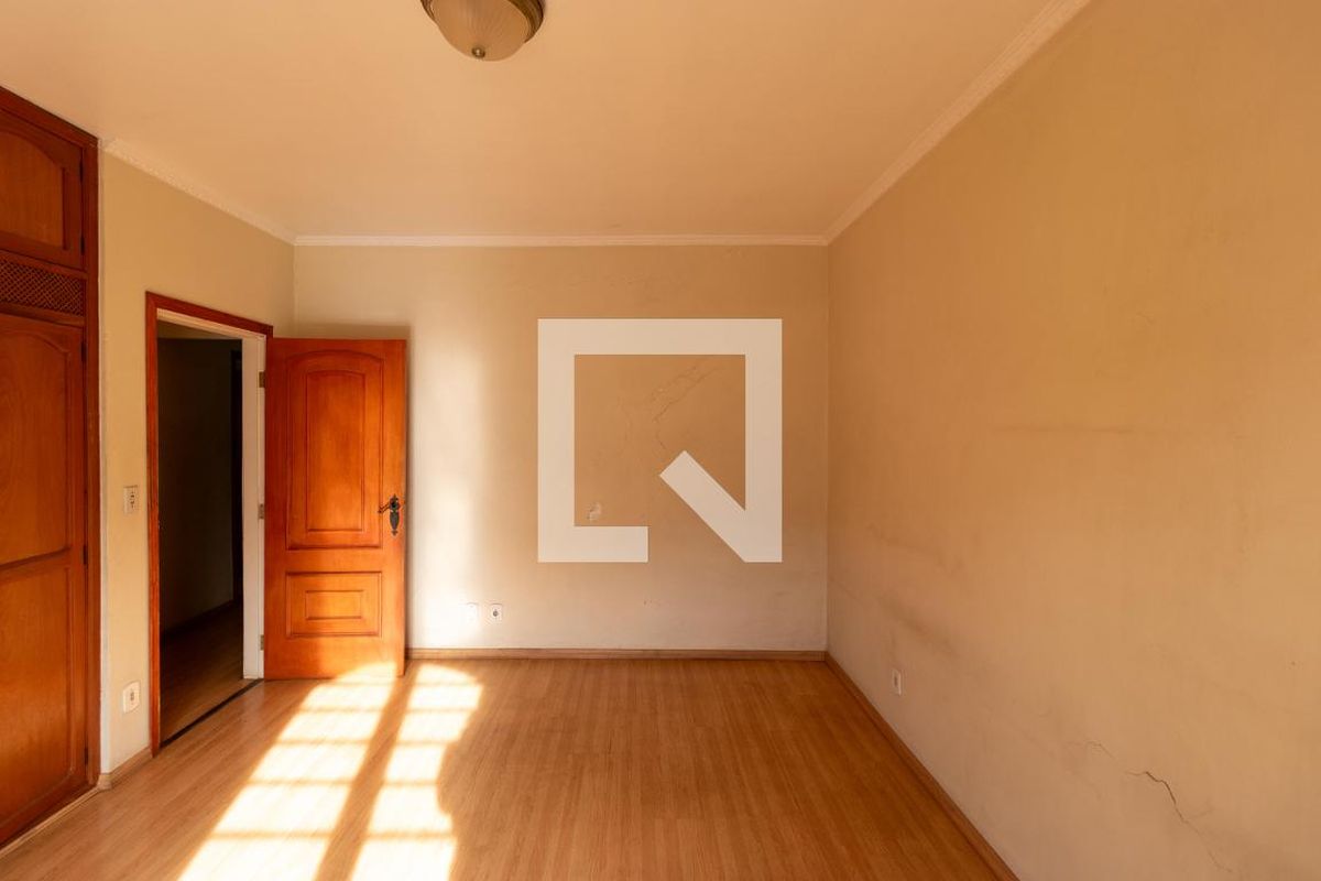 Casa à Venda - Nova Campinas, 4 Quartos,  178 m2 em , Campinas - sp | SoloBR