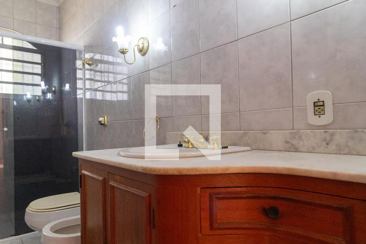 Casa à Venda - Nova Campinas, 4 Quartos,  178 m2 em , Campinas - sp | SoloBR