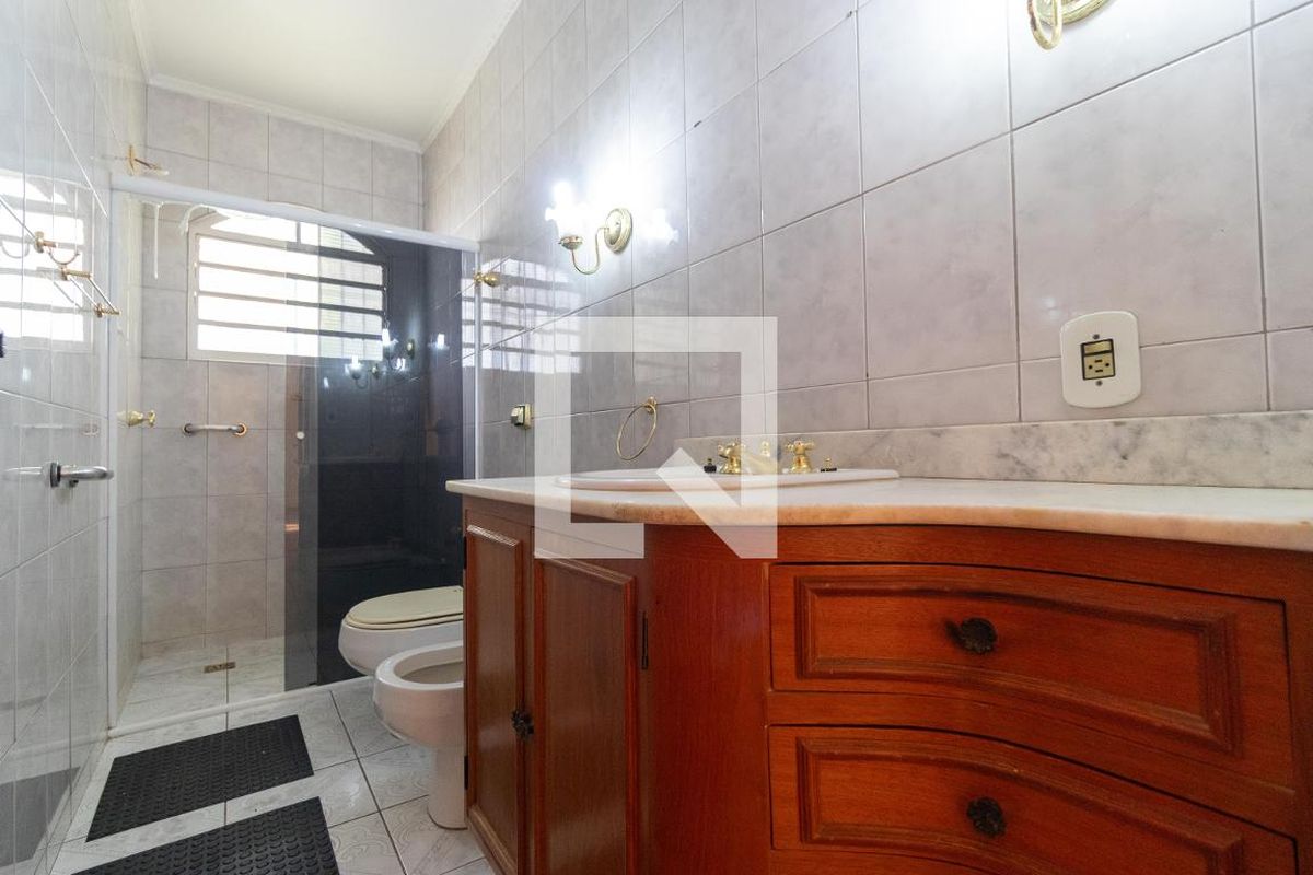Casa à Venda - Nova Campinas, 4 Quartos,  178 m2 em , Campinas - sp | SoloBR