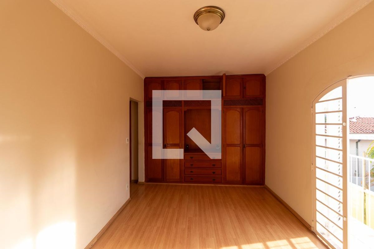 Casa à Venda - Nova Campinas, 4 Quartos,  178 m2 em , Campinas - sp | SoloBR