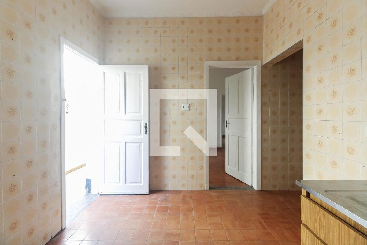 Casa, 2 quartos, 180 m² - Foto 22