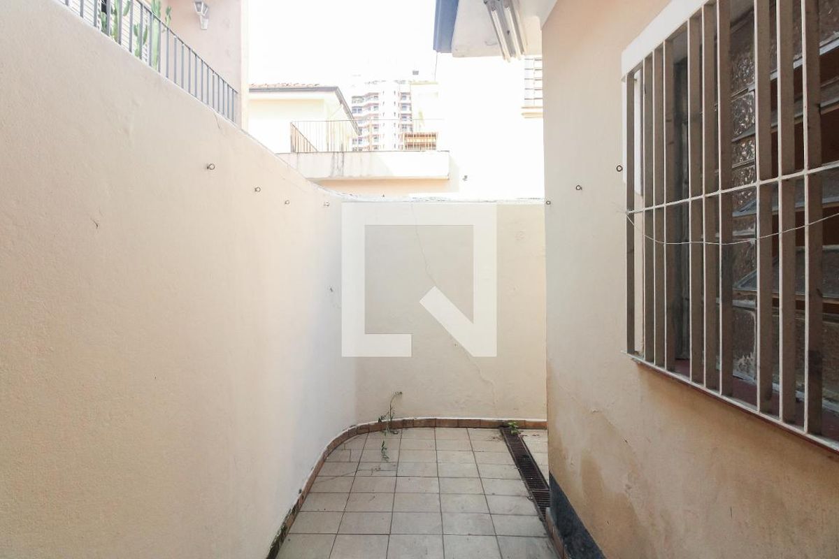 Casa, 2 quartos, 180 m² - Foto 26