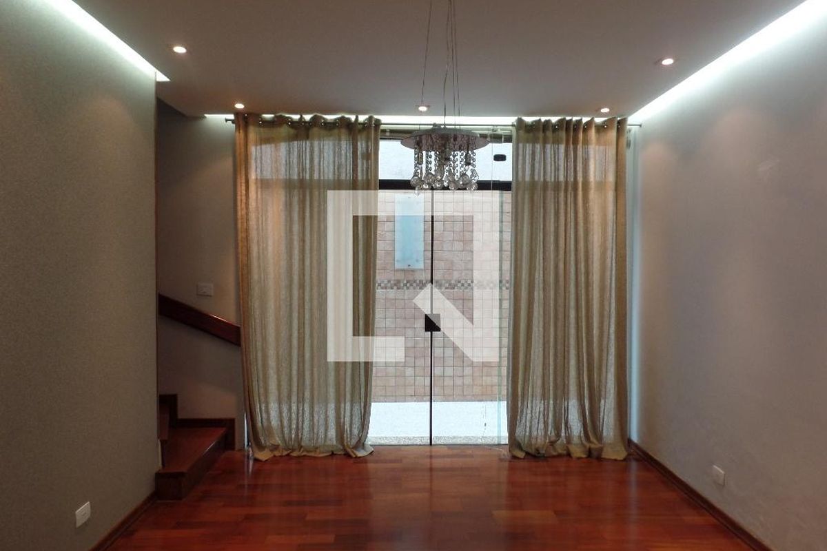 Casa, 3 quartos, 144 m² - Foto 1