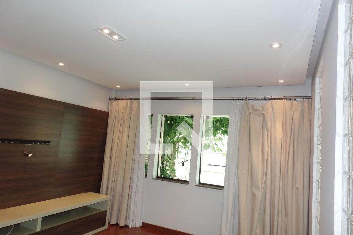 Casa, 3 quartos, 144 m² - Foto 3