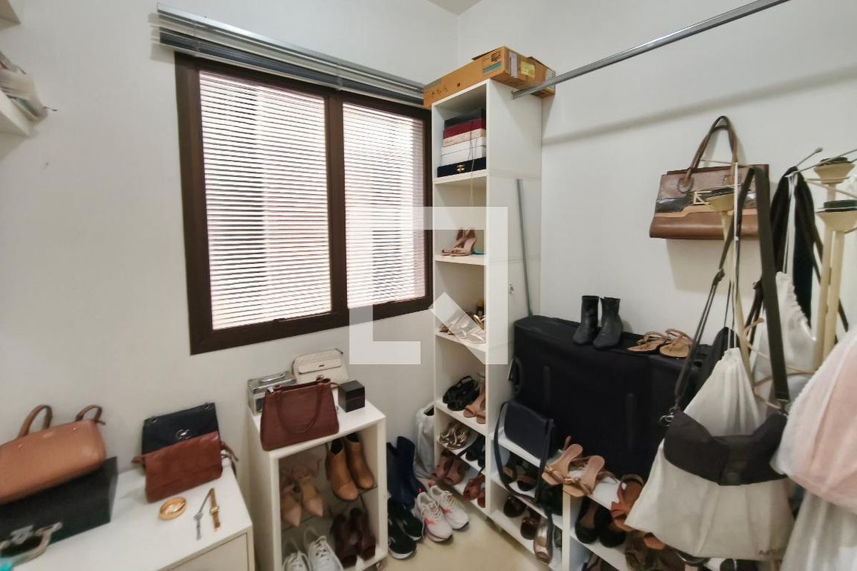 Apartamento à Venda - Cambuí, 4 Quartos,  200 m2 em , Campinas - sp | SoloBR