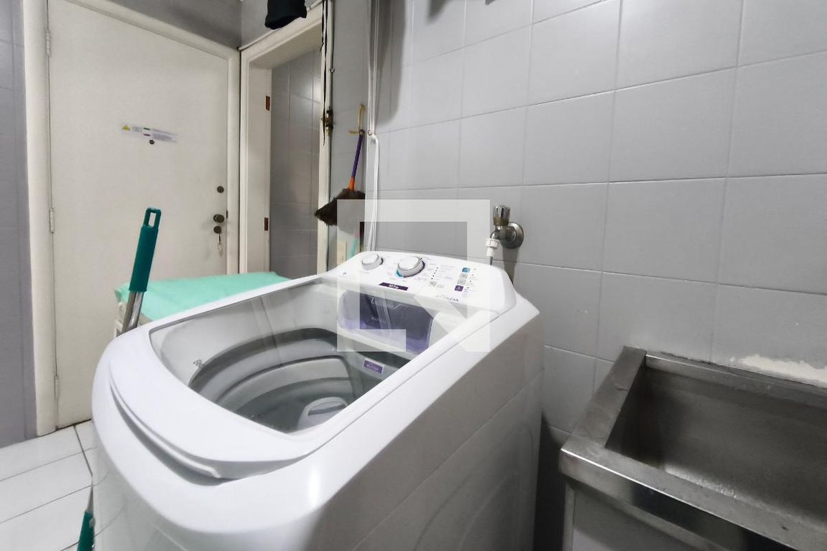Apartamento à Venda - Cambuí, 4 Quartos,  200 m2 em , Campinas - sp | SoloBR
