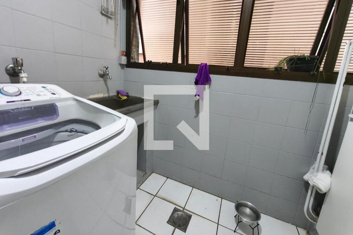 Apartamento à Venda - Cambuí, 4 Quartos,  200 m2 em , Campinas - sp | SoloBR